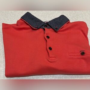 English Laundry Men Short Sleeve Polo Shirt with collared neck . Size: Medium